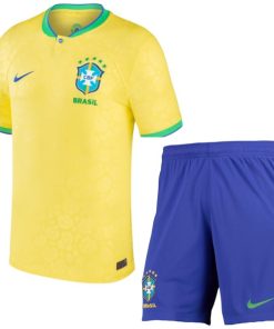 Casa Conjunto De Niños Brasil 2022 Amarillo