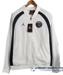 JORDAN Rompevientos Paris Saint Germain  Equipación 2023 2024 Blanco
