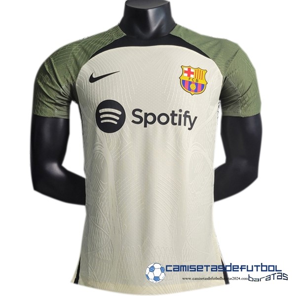 Nike Entrenamiento Jugadores Barcelona Equipación 2023 2024 Verde Amarillo