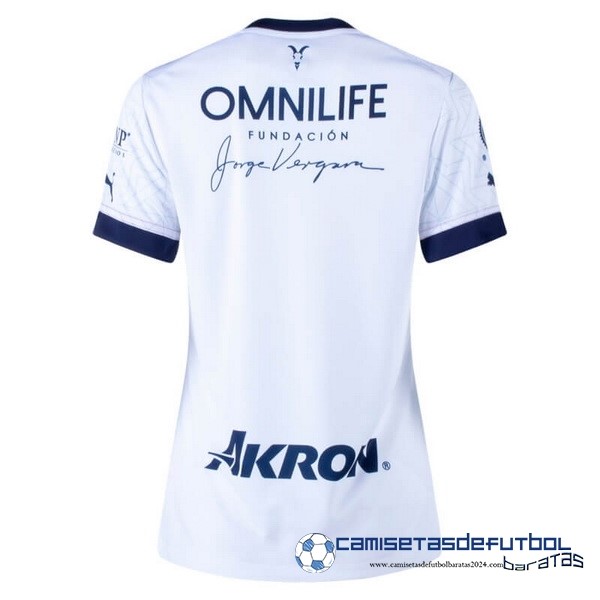 PUMA Segunda Camiseta Mujer CD Guadalajara 2022 Equipación 2023 Blanco - Image 2