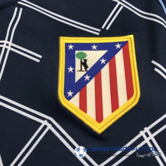 Retro Segunda Camiseta De Atlético Madrid 2004 - Image 2