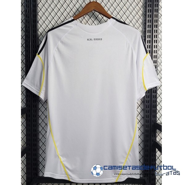 adidas Casa Camiseta Real Madrid Retro Equipación 2009 2010 Blanco - Image 2