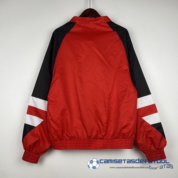 adidas Rompevientos Manchester United Equipación 2023 2024 Rojo Negro - Image 2