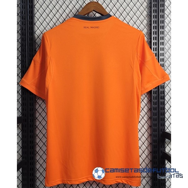 adidas Tercera Camiseta Real Madrid Retro Equipación 2013 2014 Naranja - Image 2